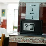 Hostal Bocanegra